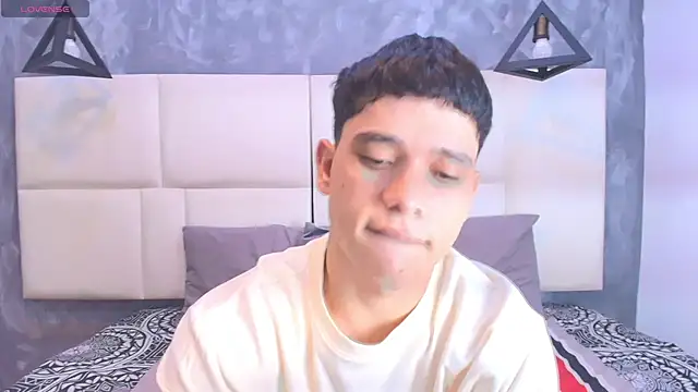 aron twink66 online show from 3, 10, 2025