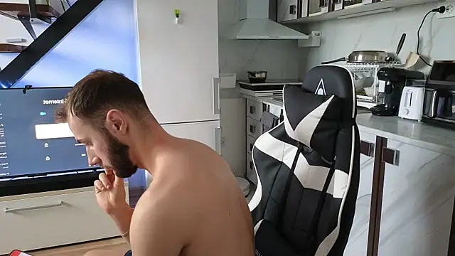 RyanStorm  online show from 5, 12, 2025