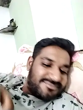 Snapshot of avi007p chatting on 16, 9, 2025 avi007p online show from 16, 9, 2025