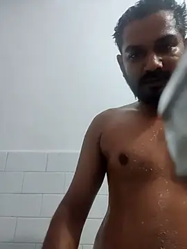 Snapshot of avi007p chatting on 22, 9, 2025 avi007p online show from 22, 9, 2025