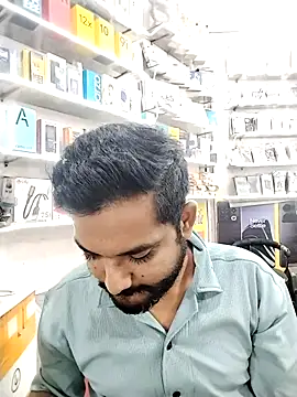 Snapshot of avi007p chatting on 1, 10, 2025 avi007p online show from 1, 10, 2025
