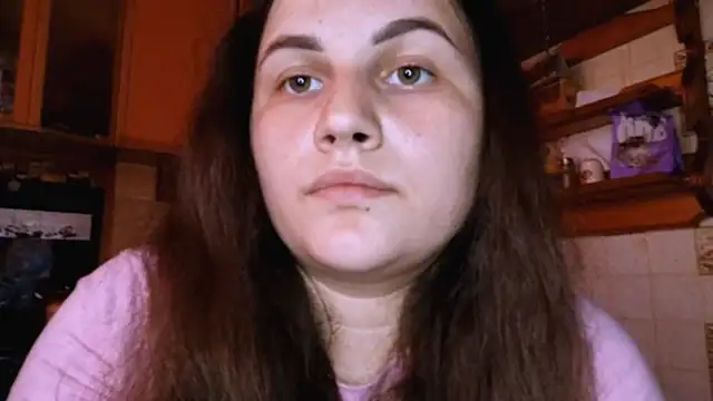 DierdreCousineau online show from 22, 9, 2025