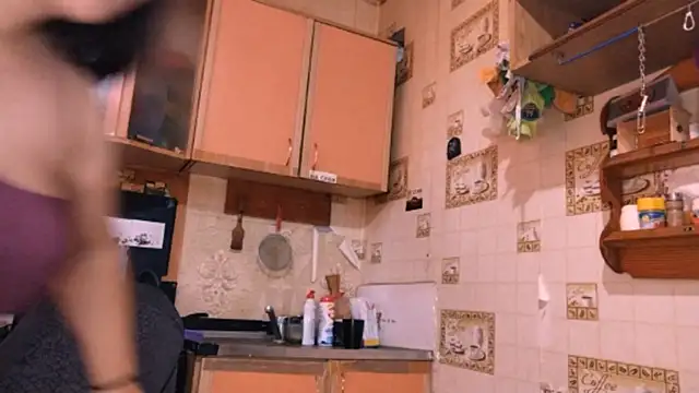 DierdreCousineau online show from 9, 10, 2025