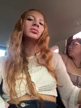 Snapshot of PussyLoversShow chatting on 17, 10, 2025 PussyLoversShow online show from 17, 10, 2025