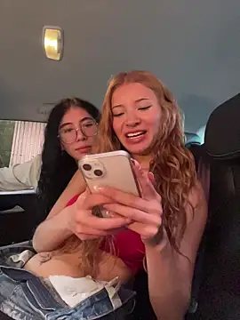 Snapshot of PussyLoversShow chatting on 18, 10, 2025 PussyLoversShow online show from 18, 10, 2025