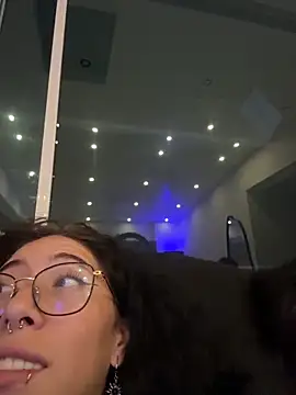 Snapshot of PussyLoversShow chatting on 26, 11, 2025 PussyLoversShow online show from 26, 11, 2025