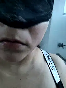 kamyla 69 online show from 18, 12, 2025