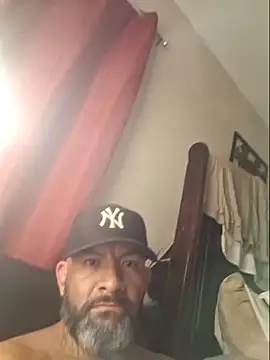 Snapshot of Cruz1522 chatting on 24, 10, 2025 Cruz1522 online show from 24, 10, 2025