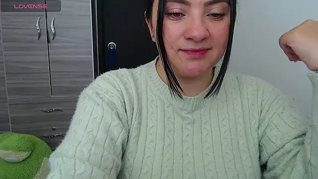 Snapshot of EmilySpicy chatting on 7, 10, 2025 EmilySpicy online show from 7, 10, 2025