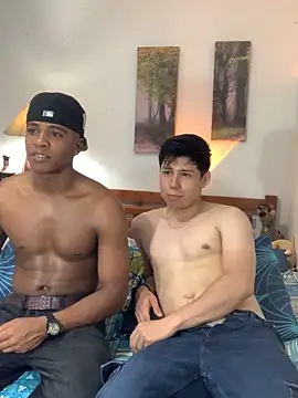 Snapshot of DEMOND_333 chatting on 18, 10, 2025 DEMOND 333 online show from 18, 10, 2025