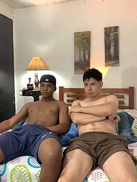 Snapshot of DEMOND_333 chatting on 22, 10, 2025 DEMOND 333 online show from 22, 10, 2025