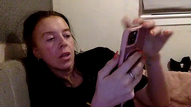 Snapshot of Bellababexox_ chatting on 9, 4, 2026 Bellababexox online show from 9, 4, 2026