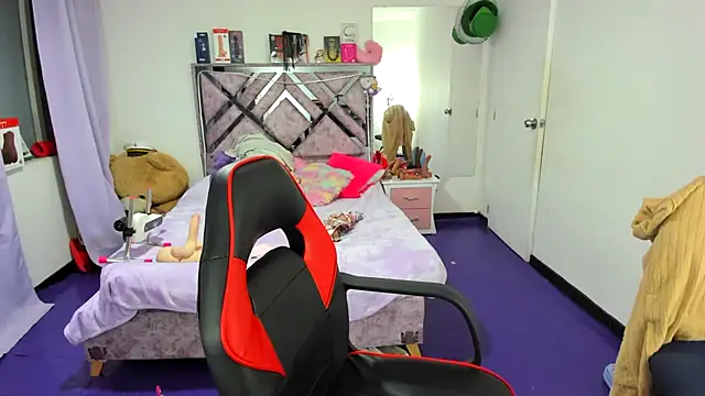 Luna Analya online show from 19, 5, 2026