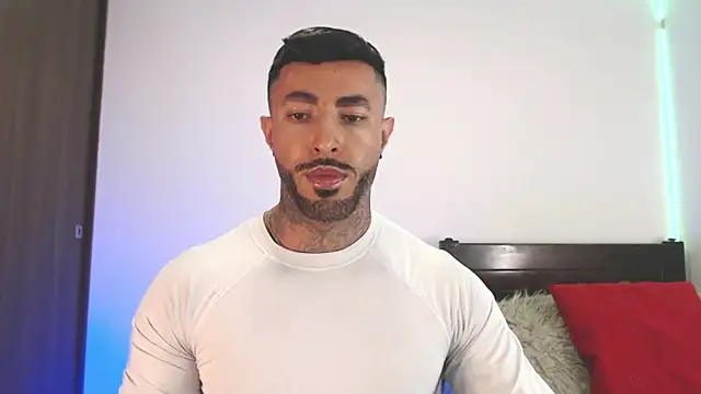 Snapshot of andrea_de_lucaa chatting on 23, 4, 2026 andrea de lucaa online show from 23, 4, 2026