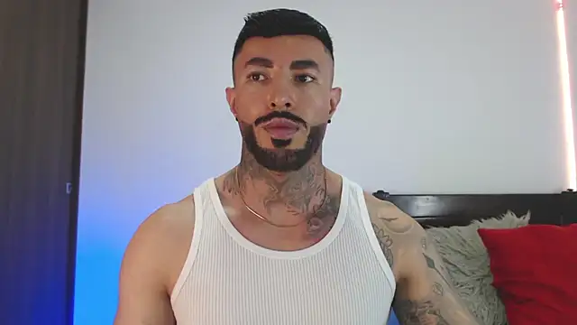 Snapshot of andrea_de_lucaa chatting on 26, 4, 2026 andrea de lucaa online show from 26, 4, 2026