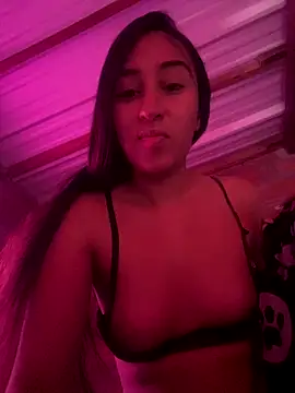 Snapshot of RAKEL37 chatting on 8, 10, 2025 RAKEL37 online show from 8, 10, 2025