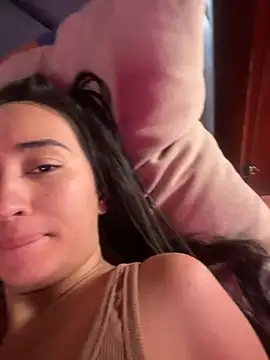 Snapshot of RAKEL37 chatting on 15, 10, 2025 RAKEL37 online show from 15, 10, 2025