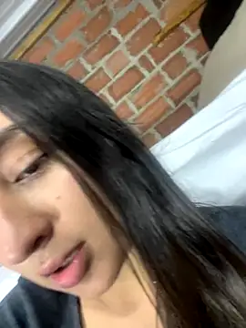 Snapshot of RAKEL37 chatting on 28, 10, 2025 RAKEL37 online show from 28, 10, 2025