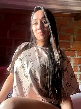 Snapshot of RAKEL37 chatting on 31, 10, 2025 RAKEL37 online show from 31, 10, 2025