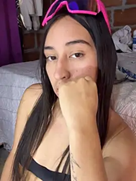 RAKEL37 online show from 18, 4, 2026