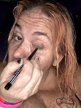 Courdles online show from 12, 11, 2025