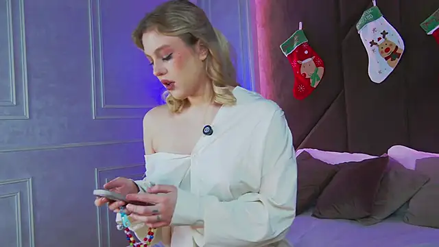 CaitlinSugar online show from 18, 12, 2025