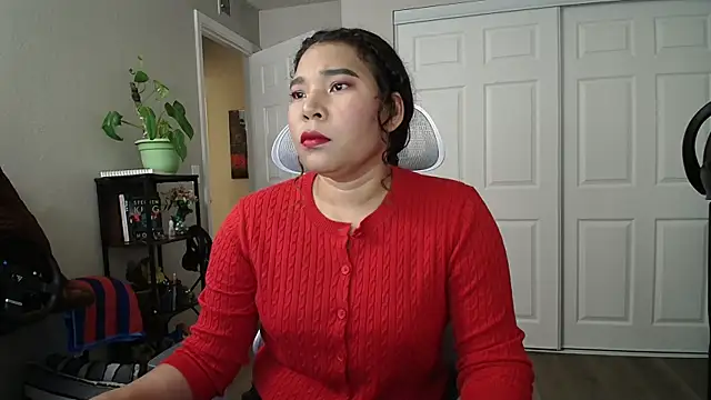 Snapshot of SHEILYN_ chatting on 29, 10, 2025 SHEILYN online show from 29, 10, 2025