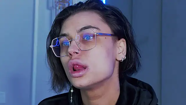 VioletAsh online show from 7, 2, 2026