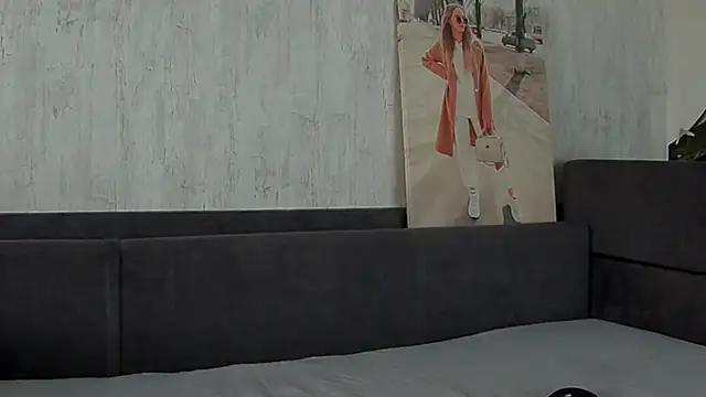 Snapshot of MonikaVAlex chatting on 3, 10, 2025 MonikaVAlex online show from 3, 10, 2025