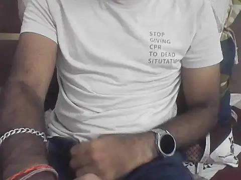 Snapshot of joshisdwe chatting on 4, 11, 2025 joshisdwe online show from 4, 11, 2025