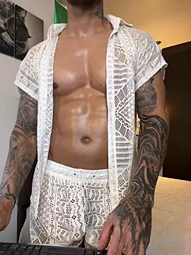 Tomy maylon online show from 19, 10, 2025