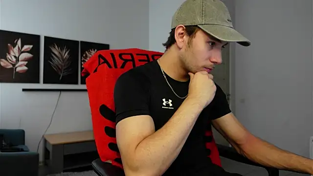 Snapshot of Ethan_Fyre chatting on 25, 9, 2025 Ethan Fyre online show from 25, 9, 2025