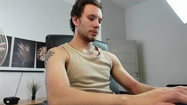 Snapshot of Ethan_Fyre chatting on 11, 10, 2025 Ethan Fyre online show from 11, 10, 2025