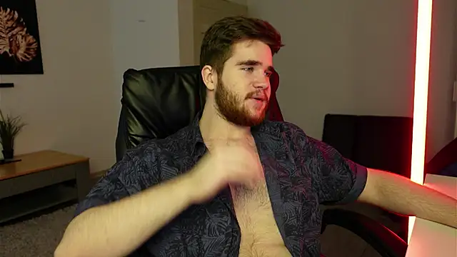 Snapshot of Mark_Maxim chatting on 28, 10, 2025 Mark Maxim online show from 28, 10, 2025