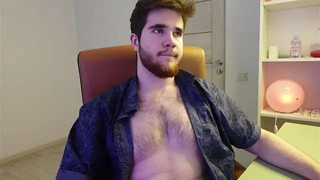 Snapshot of Mark_Maxim chatting on 25, 11, 2025 Mark Maxim online show from 25, 11, 2025