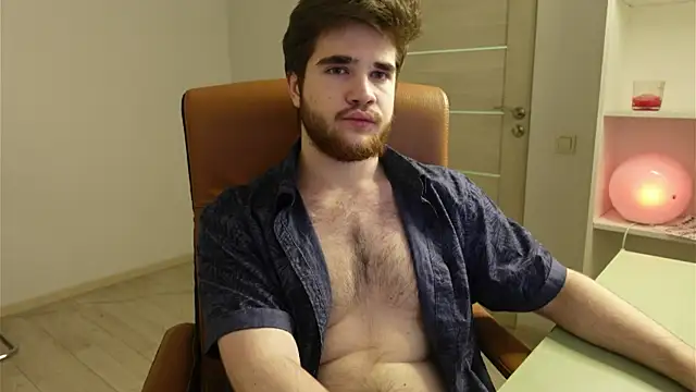 Snapshot of Mark_Maxim chatting on 3, 12, 2025 Mark Maxim online show from 3, 12, 2025