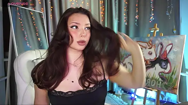 Snapshot of Lucy_louras chatting on 14, 11, 2025 Lucy louras online show from 14, 11, 2025