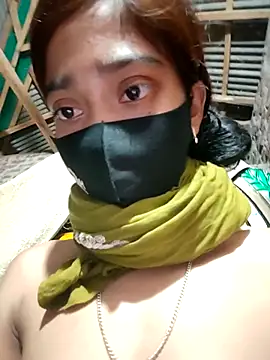 maya-Couple19 online show from 10, 9, 2025