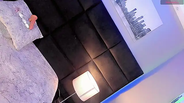 Snapshot of Ana_Paaula23 chatting on 20, 10, 2025 Ana Paaula23 online show from 20, 10, 2025