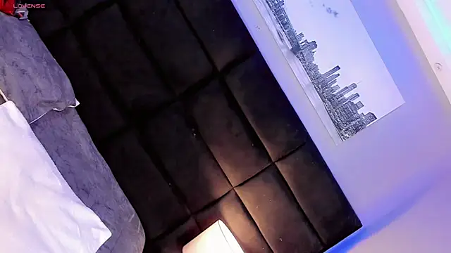 Snapshot of Ana_Paaula23 chatting on 23, 10, 2025 Ana Paaula23 online show from 23, 10, 2025