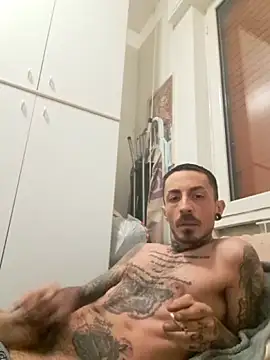 Snapshot of Robe420 chatting on 19, 11, 2025 Robe420 online show from 19, 11, 2025