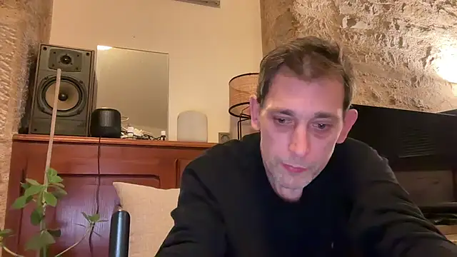 Snapshot of tamtamat46 chatting on 8, 4, 2026 tamtamat46 online show from 8, 4, 2026