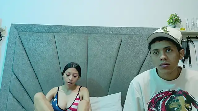 MielAndLeo online show from 24, 6, 2026