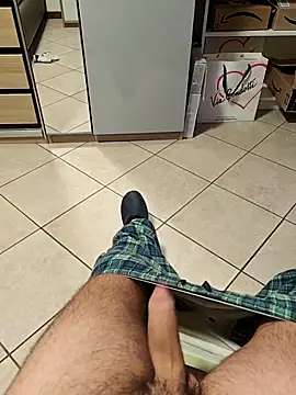 Snapshot of LucifertheGenius chatting on 25, 11, 2025 LucifertheGenius online show from 25, 11, 2025