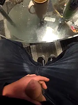 Snapshot of bigdicksklave chatting on 20, 11, 2025 bigdicksklave online show from 20, 11, 2025