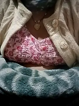 CUTGIRL76 online show from 19, 12, 2025