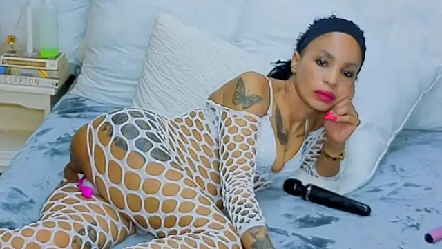 CaramelNatashaxx online show from 26, 10, 2025