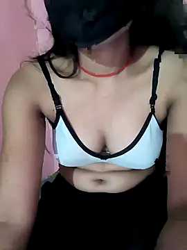 Hotmonasexi online show from 10, 10, 2025