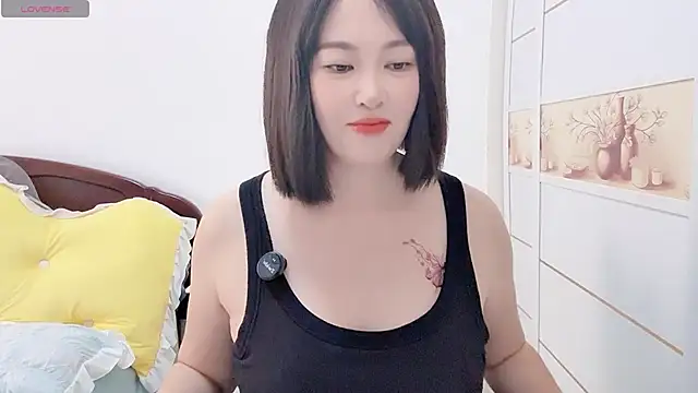 Snapshot of FeilL2t chatting on 29, 10, 2025 FeilL2t online show from 29, 10, 2025