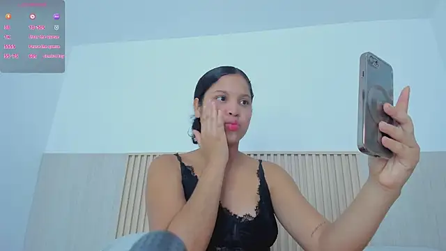 alena brown  online show from 10, 11, 2025